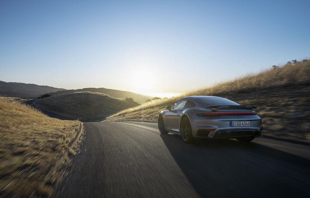 Ediție limitată Porsche 911 Turbo 50 Years: vor fi produse 1.974 exemplare - Poza 4