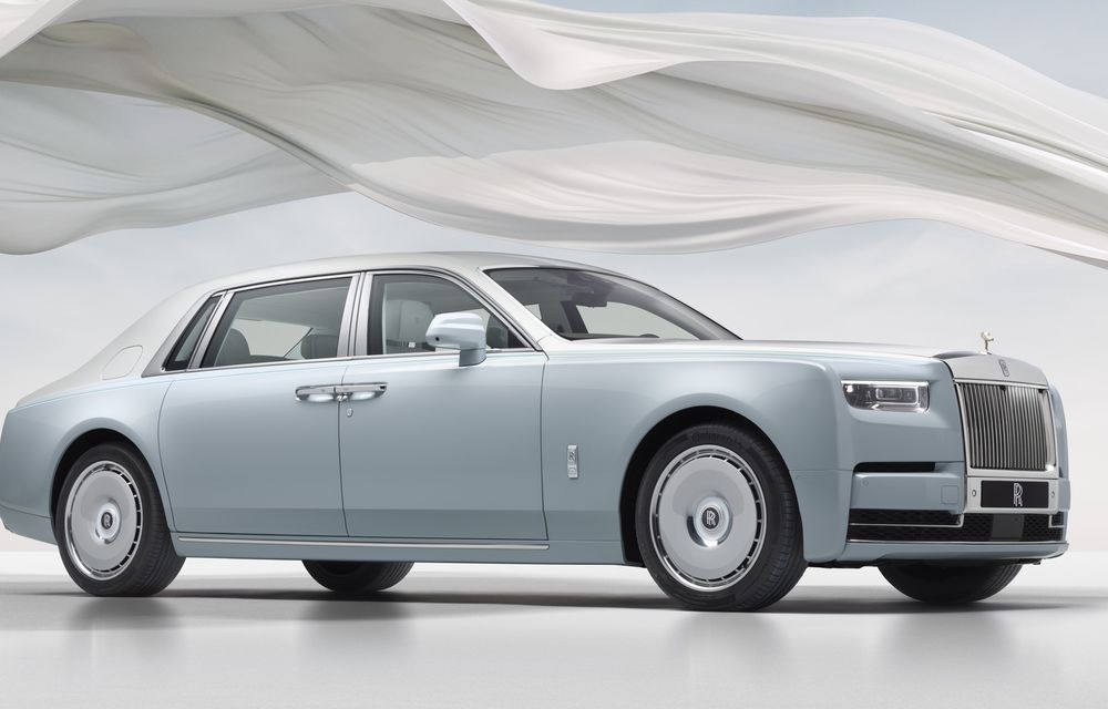 Rolls-Royce, un nou model, cu interior dezvoltat în doi ani și jumătate - Poza 1