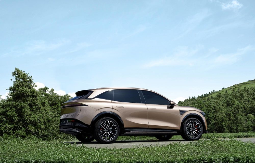 Chinezii lansează un nou SUV electric, bazat pe platforma lui Smart #5. Bateria se încarcă în doar 10 minute - Poza 9