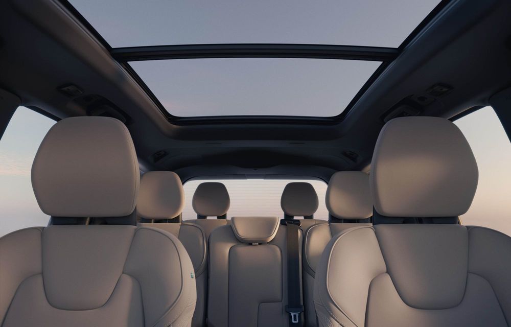 Volvo prezintă noul XC90 facelift: grilă revizuită și interior mai practic - Poza 21