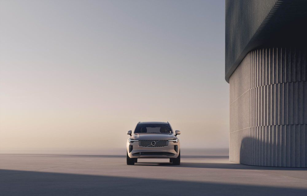 Volvo prezintă noul XC90 facelift: grilă revizuită și interior mai practic - Poza 5