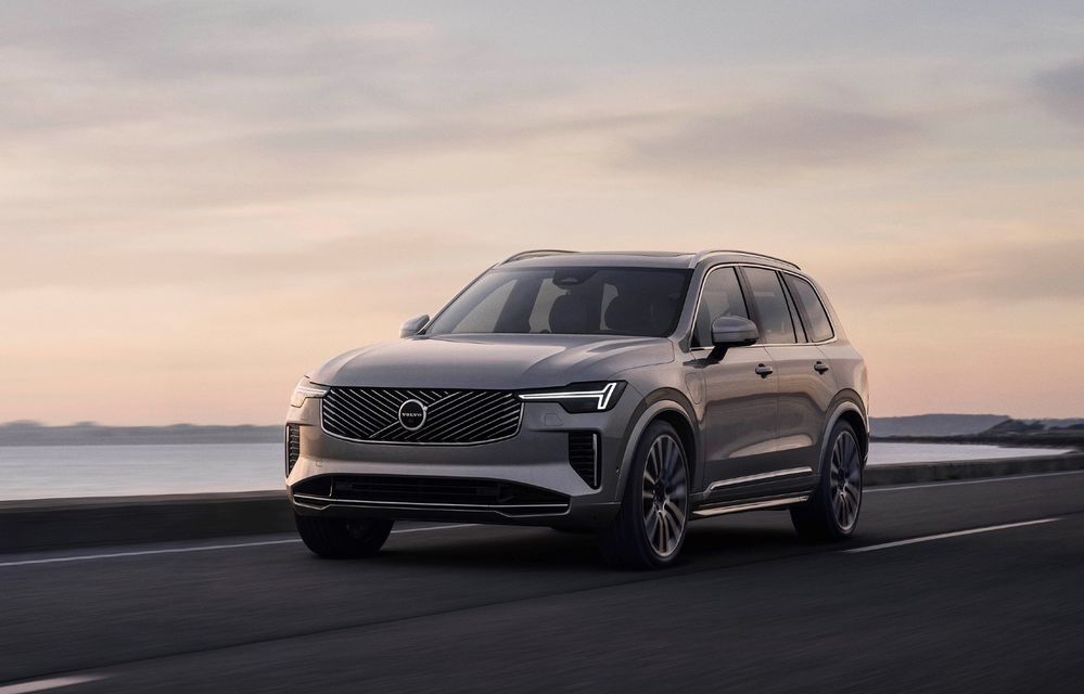 Volvo prezintă noul XC90 facelift: grilă revizuită și interior mai practic - Poza 1