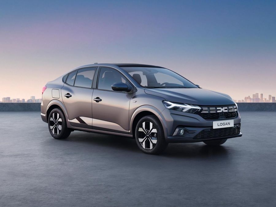 Noua ediție aniversară Dacia Logan XX: marchează 20 de ani de la debutul lui Logan