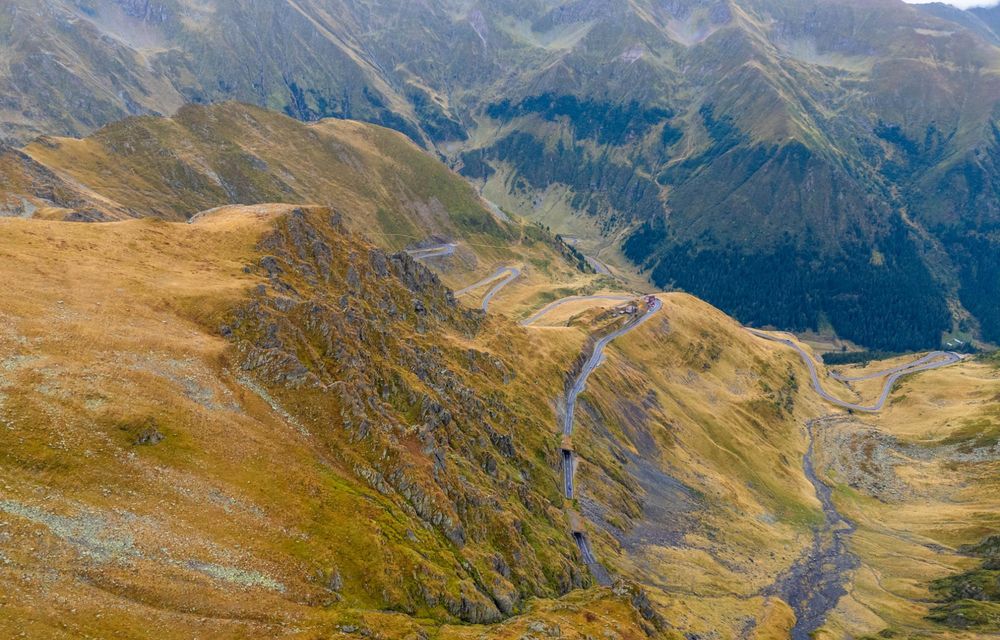 Prima zi din AlpineTour: aderență maximă pe Transfăgărășan și un bulz la 2000 de metri - Poza 52