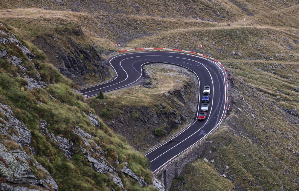 Prima zi din AlpineTour: aderență maximă pe Transfăgărășan și un bulz la 2000 de metri - Poza 25