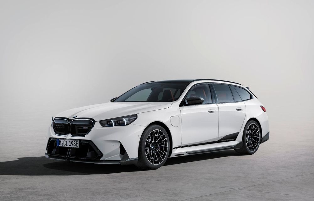 Pachet M Performance Parts pentru noul BMW M5 Touring: elemente aerodinamice din fibră de carbon - Poza 1