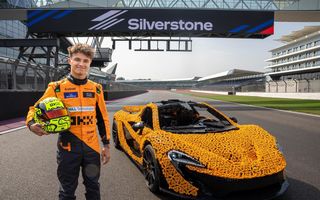 VIDEO: Lando Norris, la volanul unui McLaren P1 construit din Lego