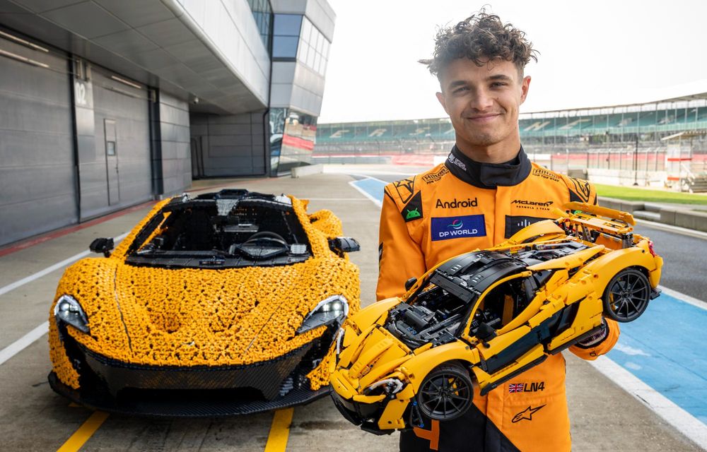 VIDEO: Lando Norris, la volanul unui McLaren P1 construit din Lego - Poza 7