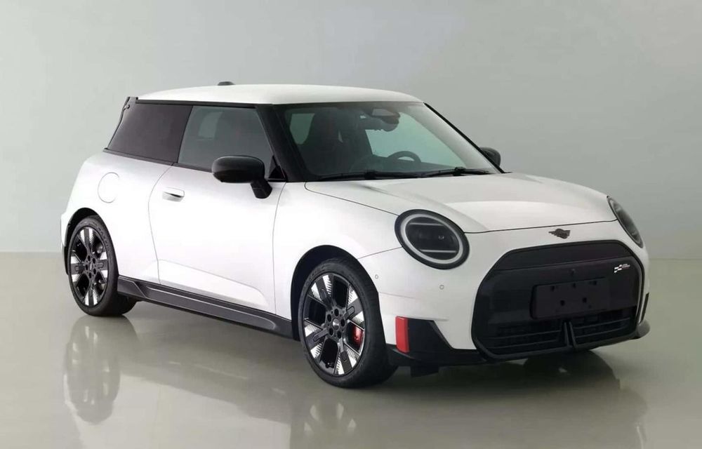 Primele imagini neoficiale cu noul Mini Cooper JCW E: hot hatch electric cu 255 de cai putere - Poza 1