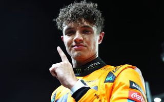 Formula 1: Lando Norris, pole în Singapore, cu Max Verstappen în prima linie