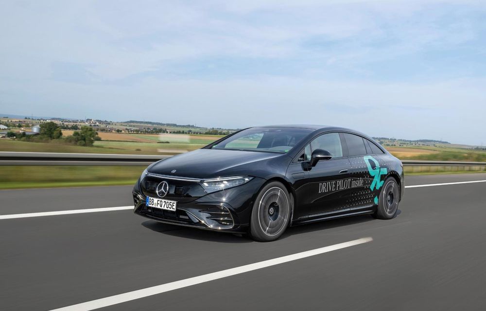 Mercedes-Benz: noile modele se vor putea conduce singure până la 95 de km/h - Poza 1