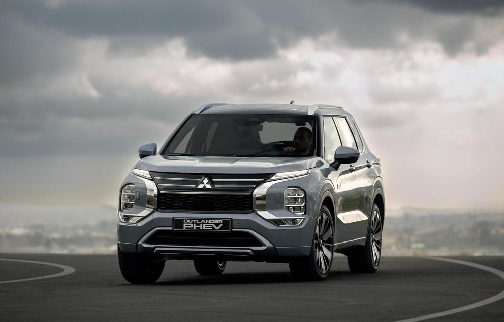 Noul Mitsubishi Outlander PHEV: autonomie electrică de 86 de kilometri - Poza 1