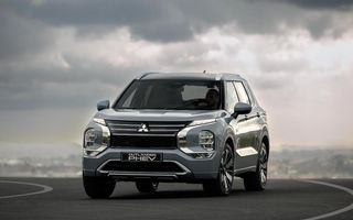 Noul Mitsubishi Outlander PHEV: autonomie electrică de 86 de kilometri