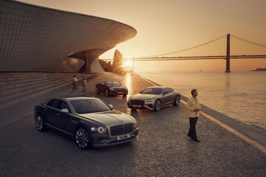 Bentley aduce noutăți în gama Mulliner: motorizare hibridă nouă și design revizuit