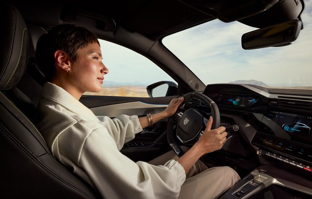 Noul Peugeot E-408: autonomie de 453 de kilometri - Poza 13