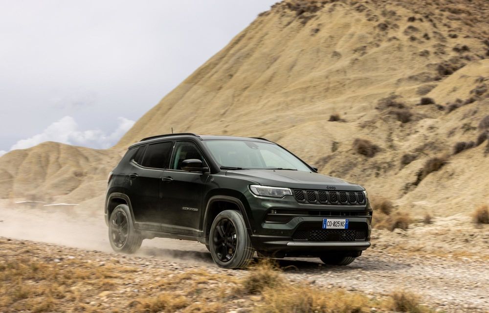 Jeep sărbătorește un milion de vânzări în Europa cu edițiile speciale Renegade și Compass North Star - Poza 4