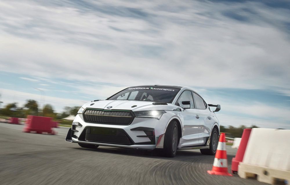 Noul concept Skoda Enyaq RS Race, o mașină de curse construită din materiale ecologice - Poza 6