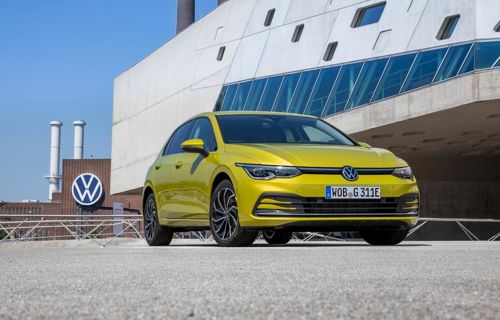 REPORTAJ: Am fost invitați acasă la Volkswagen și am văzut cum este produs noul Golf facelift - Poza 20