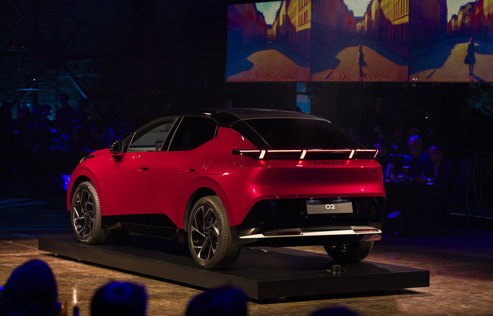 Lynk &amp; Co lansează prima sa electrică pentru Europa: costă 36.000 de euro - Poza 8