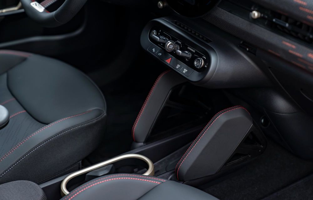 Noul Mini John Cooper Works Aceman: versiune de performanță cu 260 CP - Poza 58