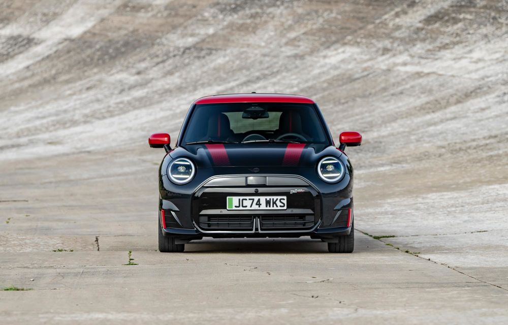 Noul Mini John Cooper Works electric: autonomie de 371 km - Poza 26