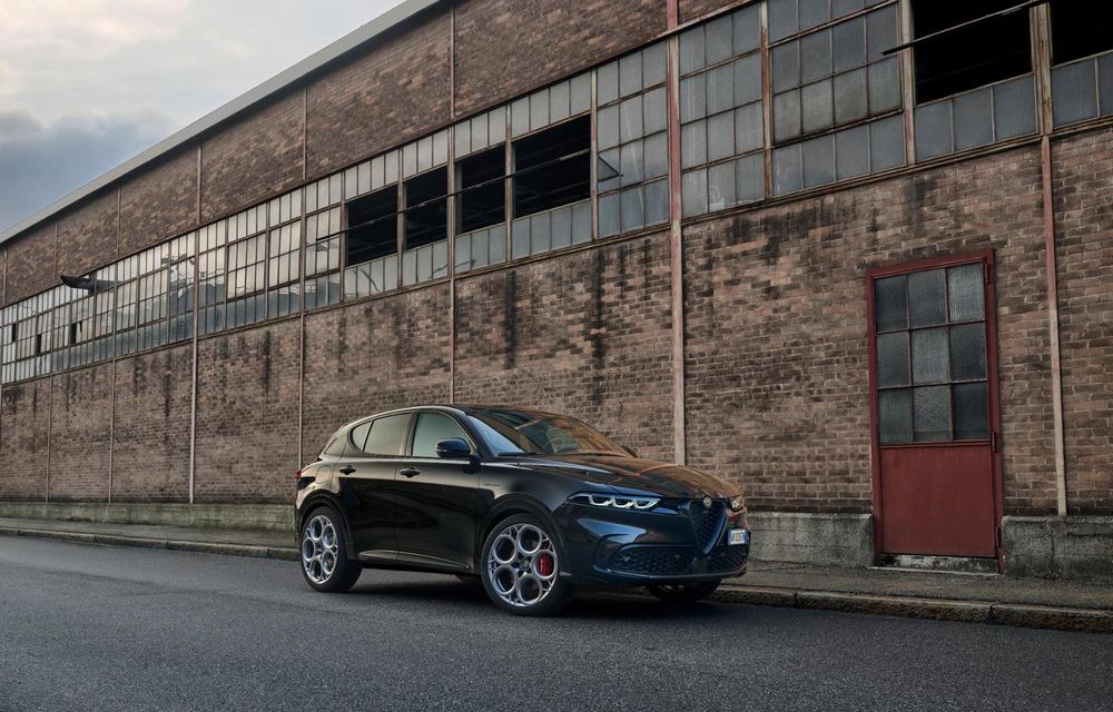 Noutăți pentru Alfa Romeo Tonale: gamă de echipare simplificată - Poza 1