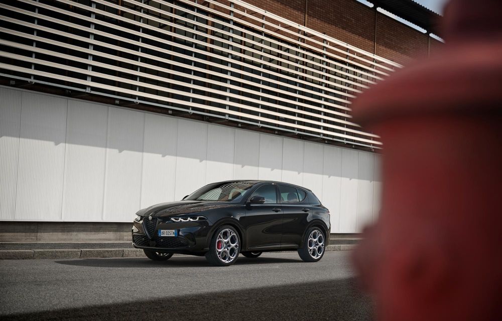 Noutăți pentru Alfa Romeo Tonale: gamă de echipare simplificată - Poza 2