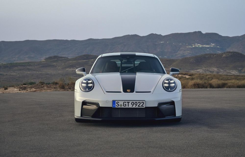 Noul Porsche 911 GT3 facelift: disponibil și în versiunea Touring Package - Poza 6