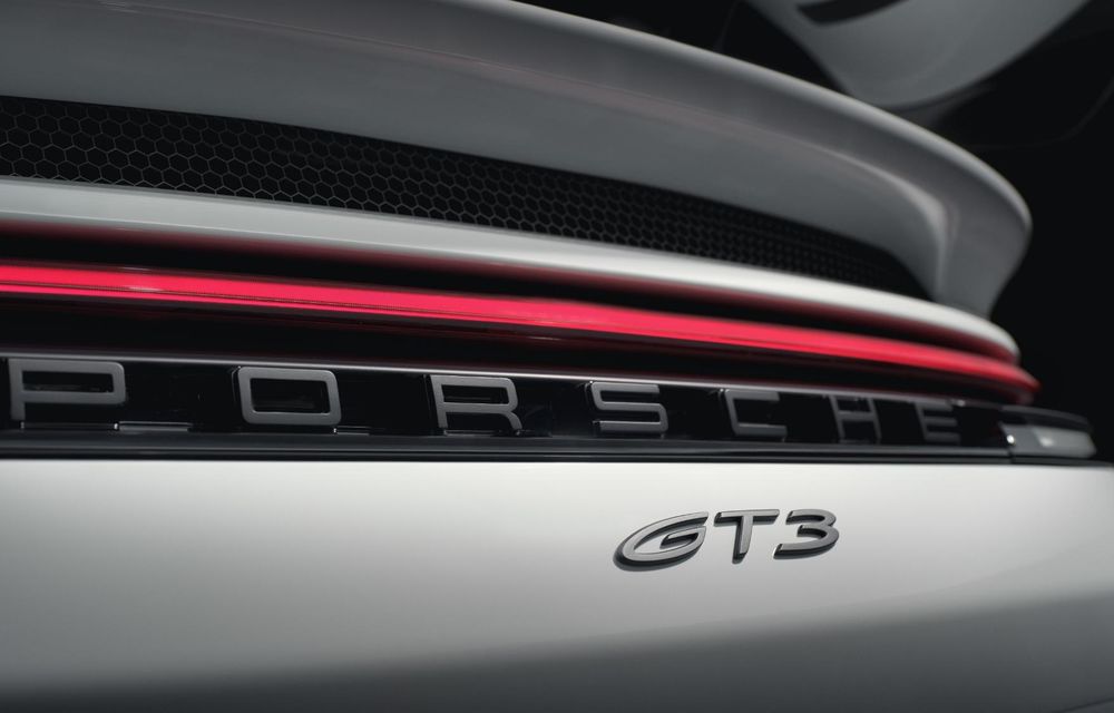 Noul Porsche 911 GT3 facelift: disponibil și în versiunea Touring Package - Poza 25