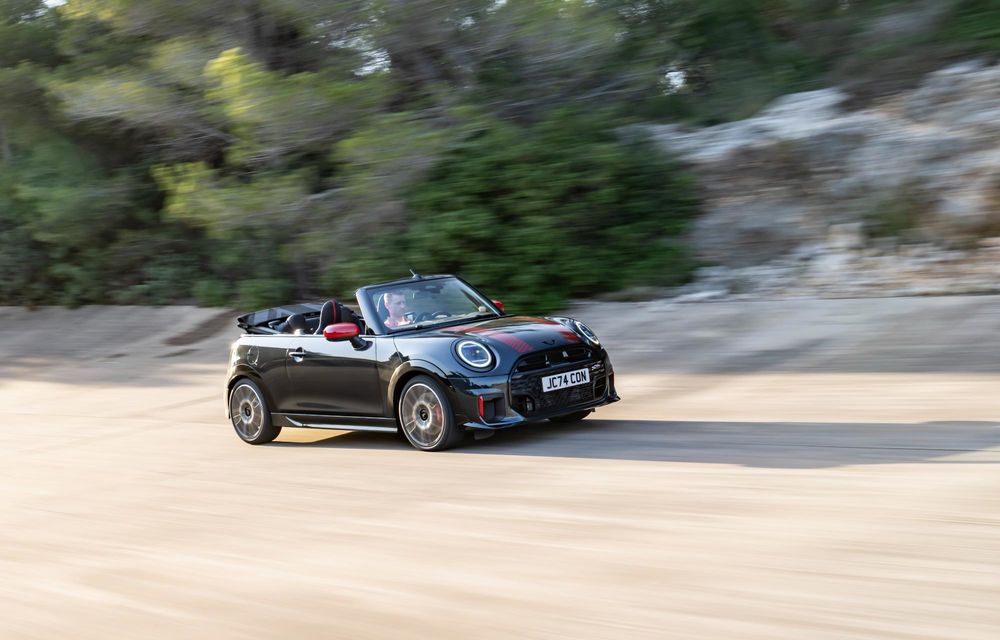 Noul Mini John Cooper Works cu motor pe benzină: dispare cutia manuală - Poza 57