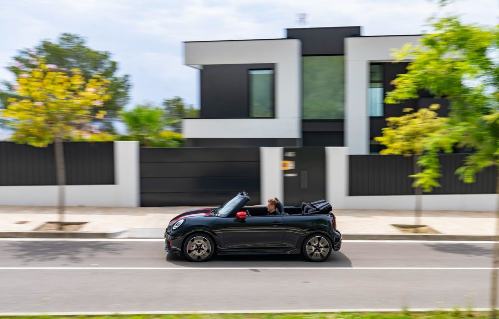 Noul Mini John Cooper Works cu motor pe benzină: dispare cutia manuală - Poza 74