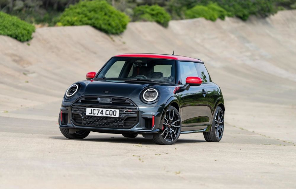 Noul Mini John Cooper Works cu motor pe benzină: dispare cutia manuală - Poza 1