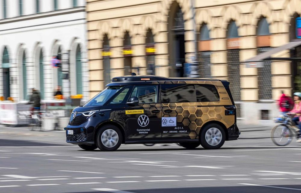 Volkswagen: modelul ID.Buzz ar putea fi autonom din 2026 - Poza 4