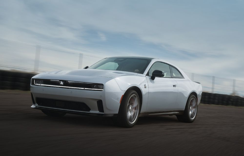 Dodge Charger electric va primi versiune cu baterie în stare solidă din 2026 - Poza 1