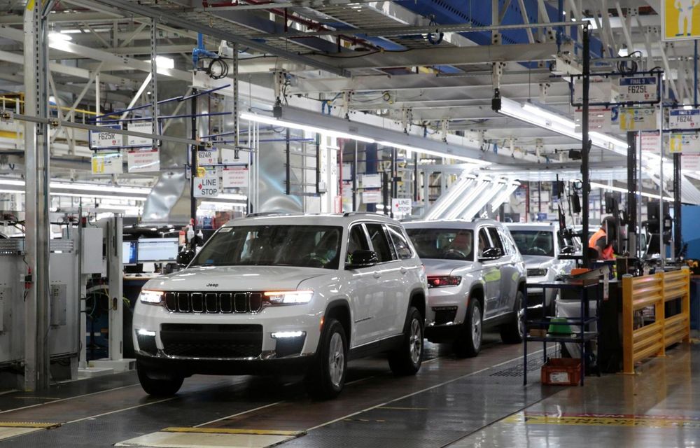 Stellantis oprește producția modelelor Durango și Grand Cherokee în SUA - Poza 1