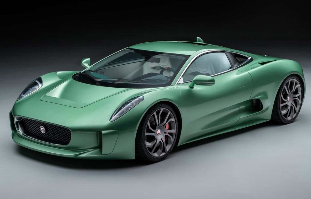 Jaguar: conceptul C-X75 folosit într-un film James Bond este acum legal de stradă - Poza 1