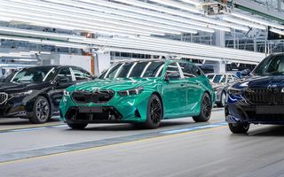 Noul BMW M5 Touring a intrat în producție. Start de la 135.000 euro în România