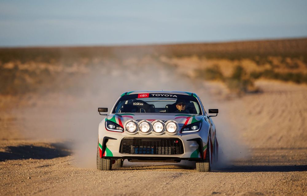 Toyota GR86, transformată în mașină de raliu. Omagiu adus succesului din WRC în anii ’90 - Poza 7