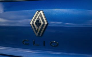 FOTOSPION: Primele imagini cu noul Renault Clio