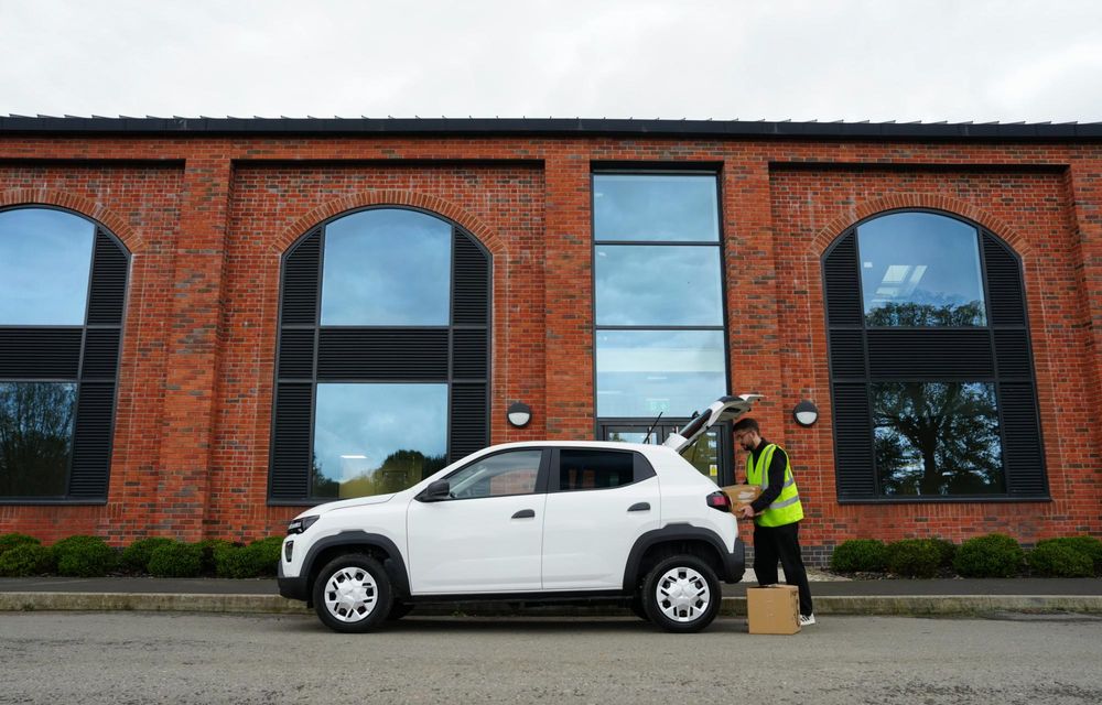 Noua Dacia Spring Cargo facelift: variantă de transport marfă cu autonomie de 300 km - Poza 6