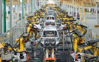 Fabricile BMW și BYD din Ungaria vor începe producția în 2025