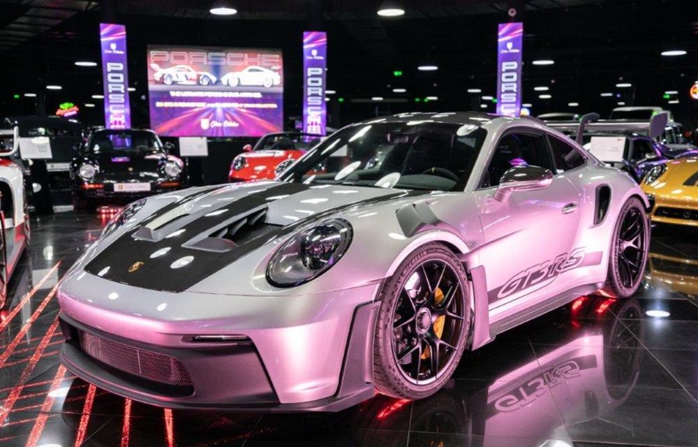 Porsche 911 GT3 R Rennsport, unul din 77 de exemplare produse, expus în Galeria Țiriac - Poza 7