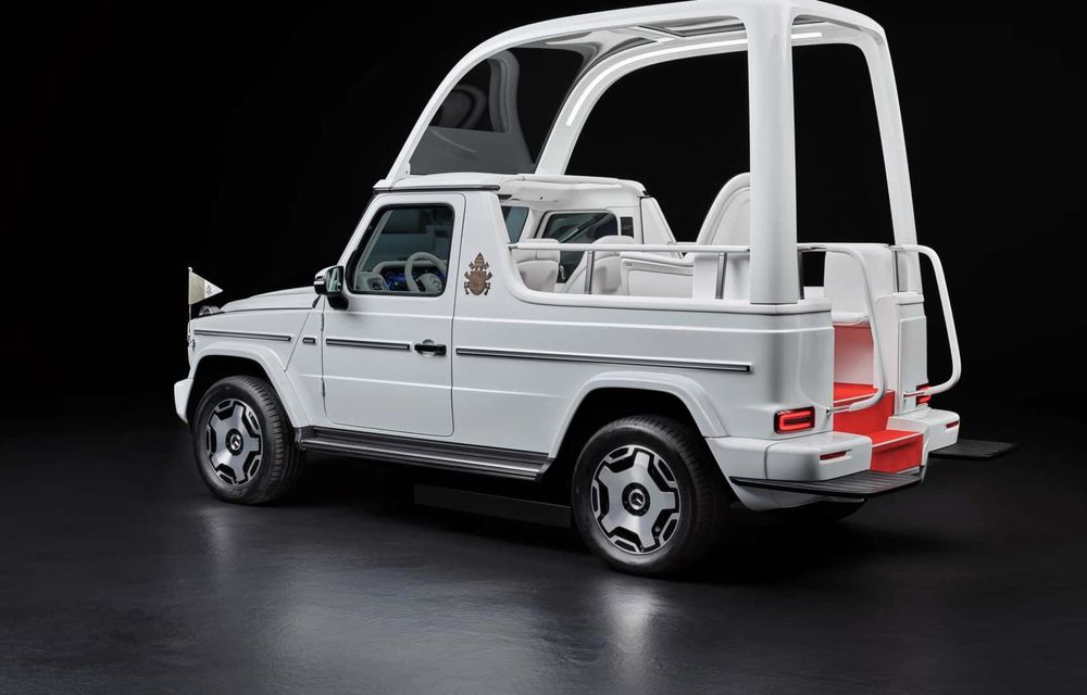 Noul Papamobil este un Mercedes-Benz Clasa G electric - Poza 5