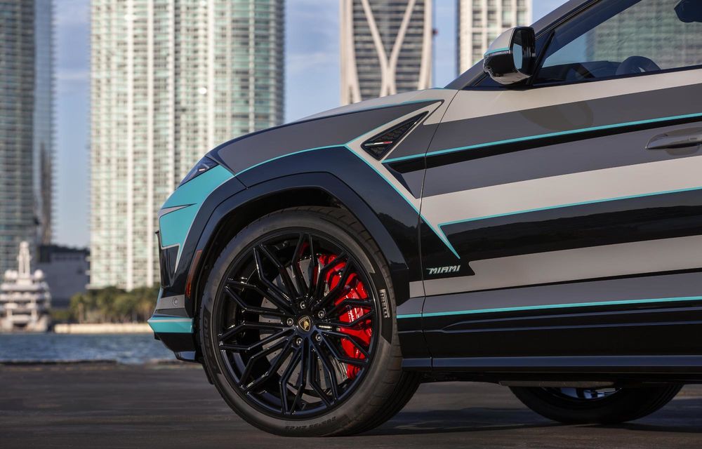 Încă un exemplar unicat Lamborghini Urus: inspirat de atmosfera din Miami - Poza 23