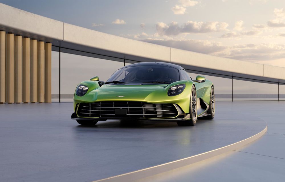 Noul Aston Martin Valhalla, date tehnice finale: 1.079 CP și 0-100 km/h în 2.5 secunde - Poza 2