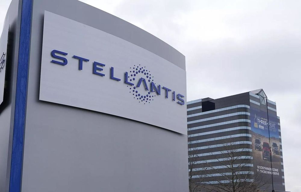 Stellantis va investi 2 miliarde de euro în fabricile din Italia - Poza 1