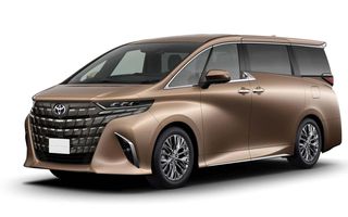 Toyota a lansat primul monovolum PHEV din Japonia