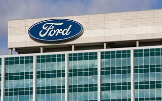 Ford donează un milion de dolari și o flotă de vehicule pentru inaugurarea lui Trump