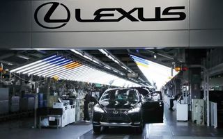 Toyota va produce modele electrice Lexus în China