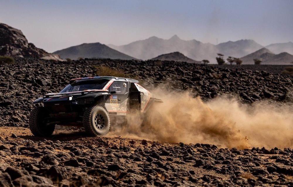 Dakar 2025: Dacia urcă pe locul 2 în clasamentul general. Dramă pentru Loeb - Poza 1